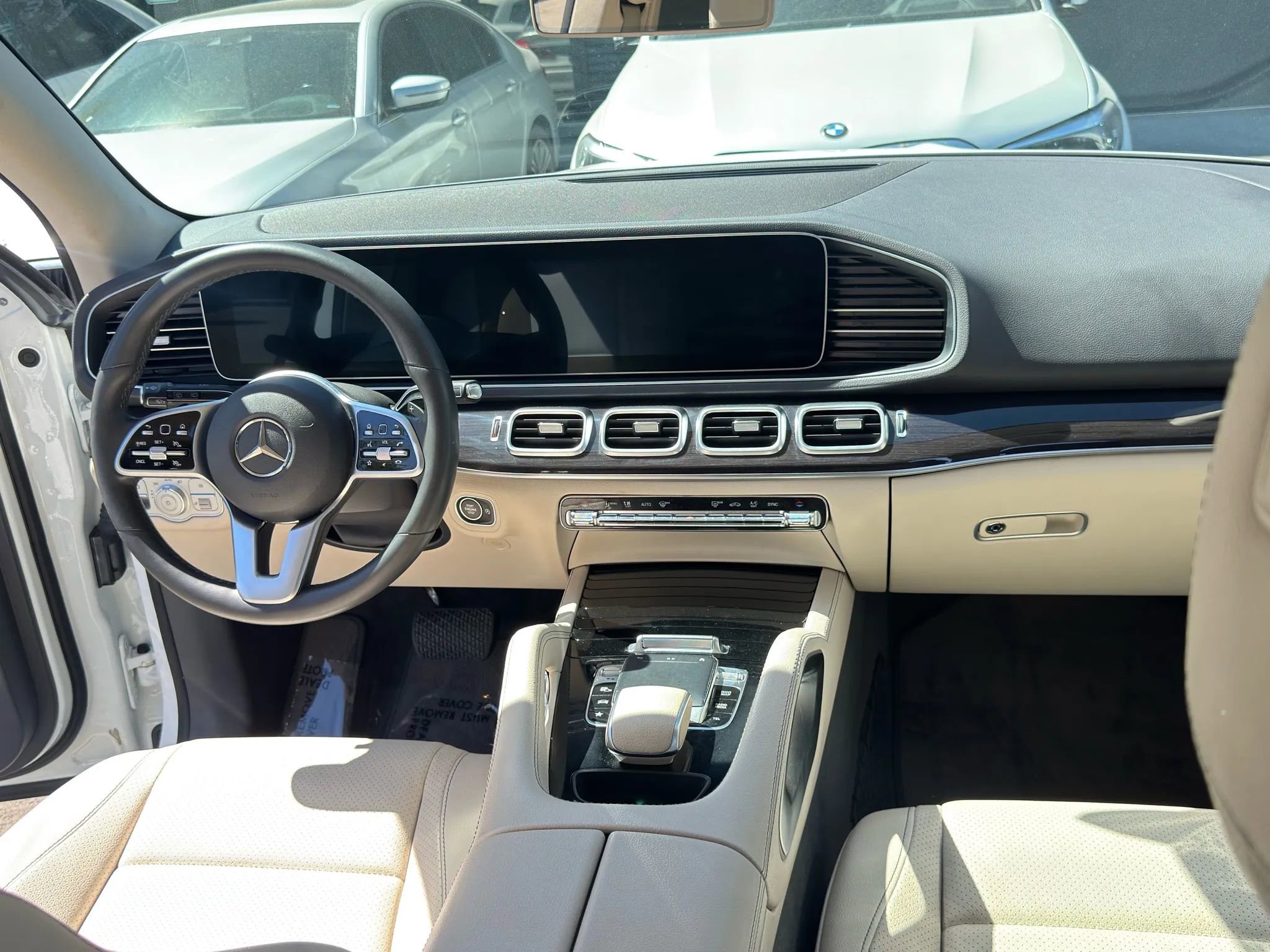 Used 2020 Mercedes-Benz GLE 350 4MATIC w/ Premium Package image 15