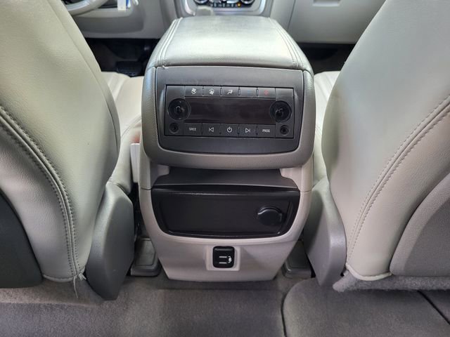 Used 2017 GMC Acadia Limited SLT AWD/4WD image 24