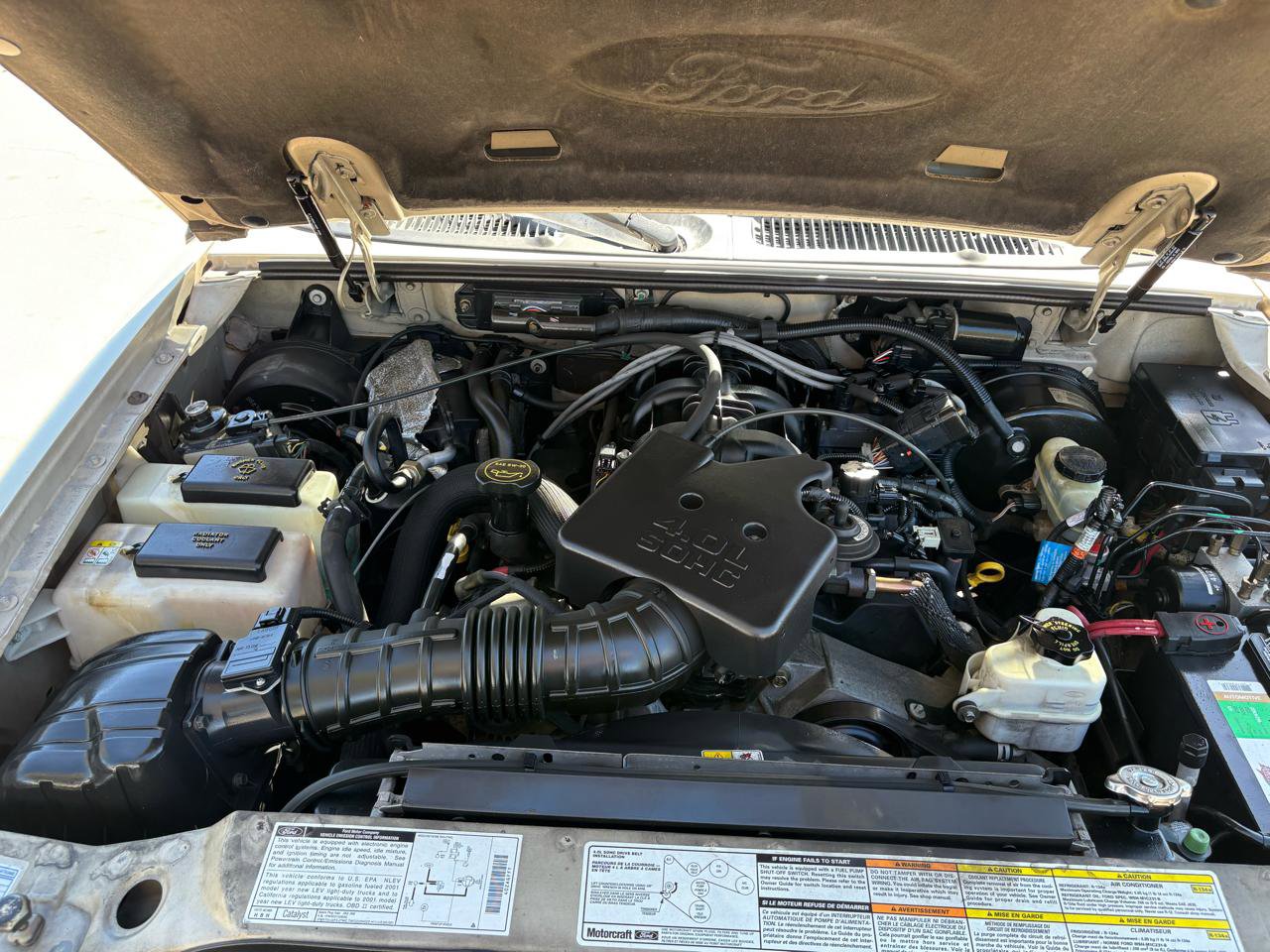 Used 2001 Ford Explorer Sport Trac 2WD image 36