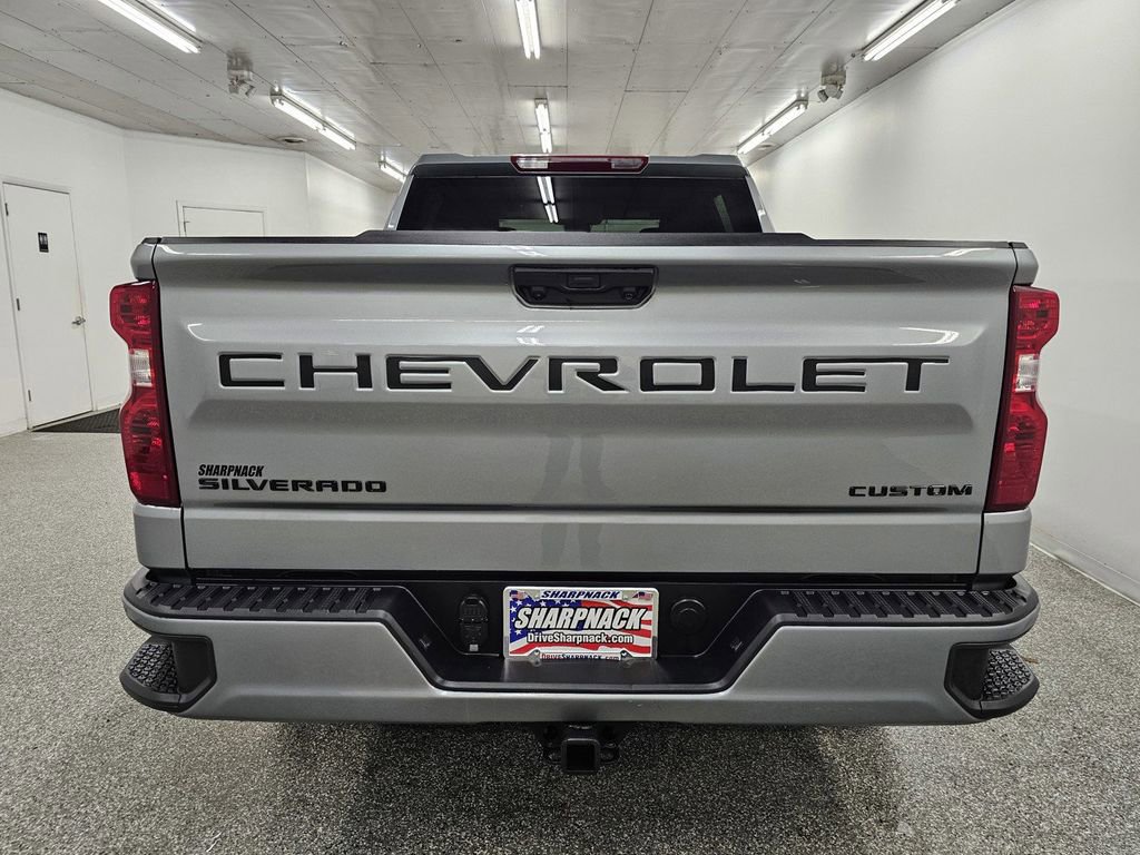 Used 2026 Chevrolet Silverado 1500 Custom AWD/4WD image 6