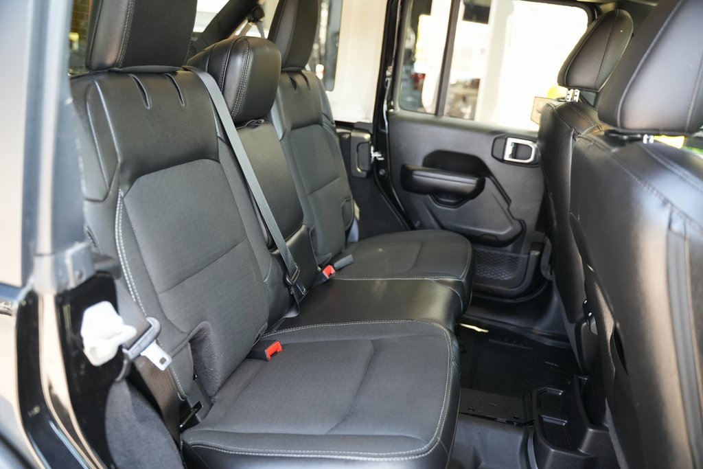 Used 2021 Jeep Wrangler Unlimited Sport image 31