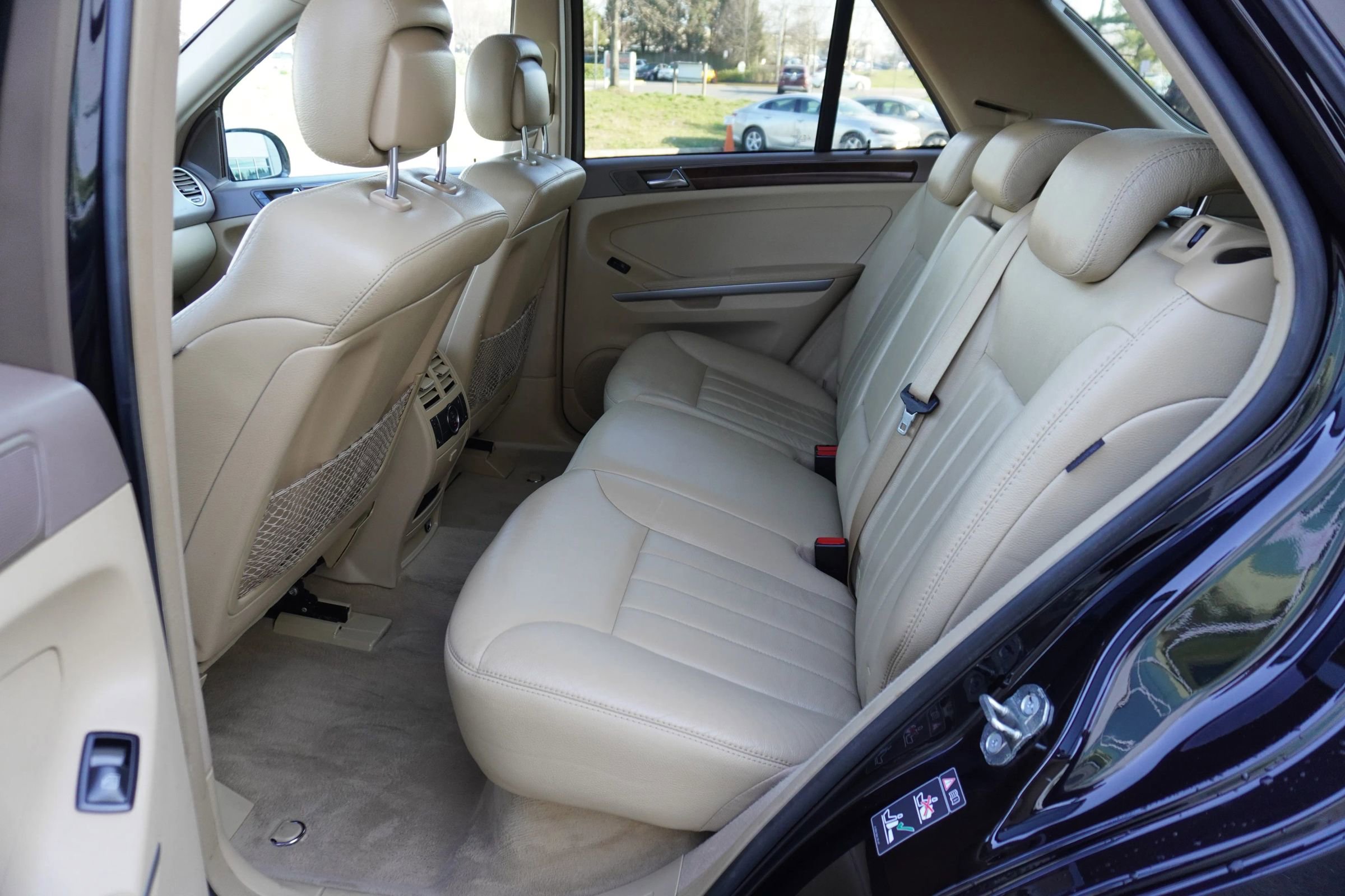 Used 2008 Mercedes-Benz ML 550 4MATIC image 11