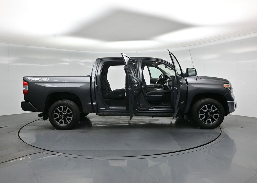 Used 2018 Toyota Tundra SR5 w/ TRD Off Road Package image 5