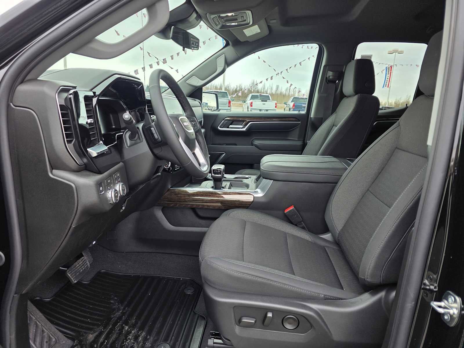 New 2026 GMC Sierra 1500 Elevation w/ Preferred Package AWD/4WD image 27
