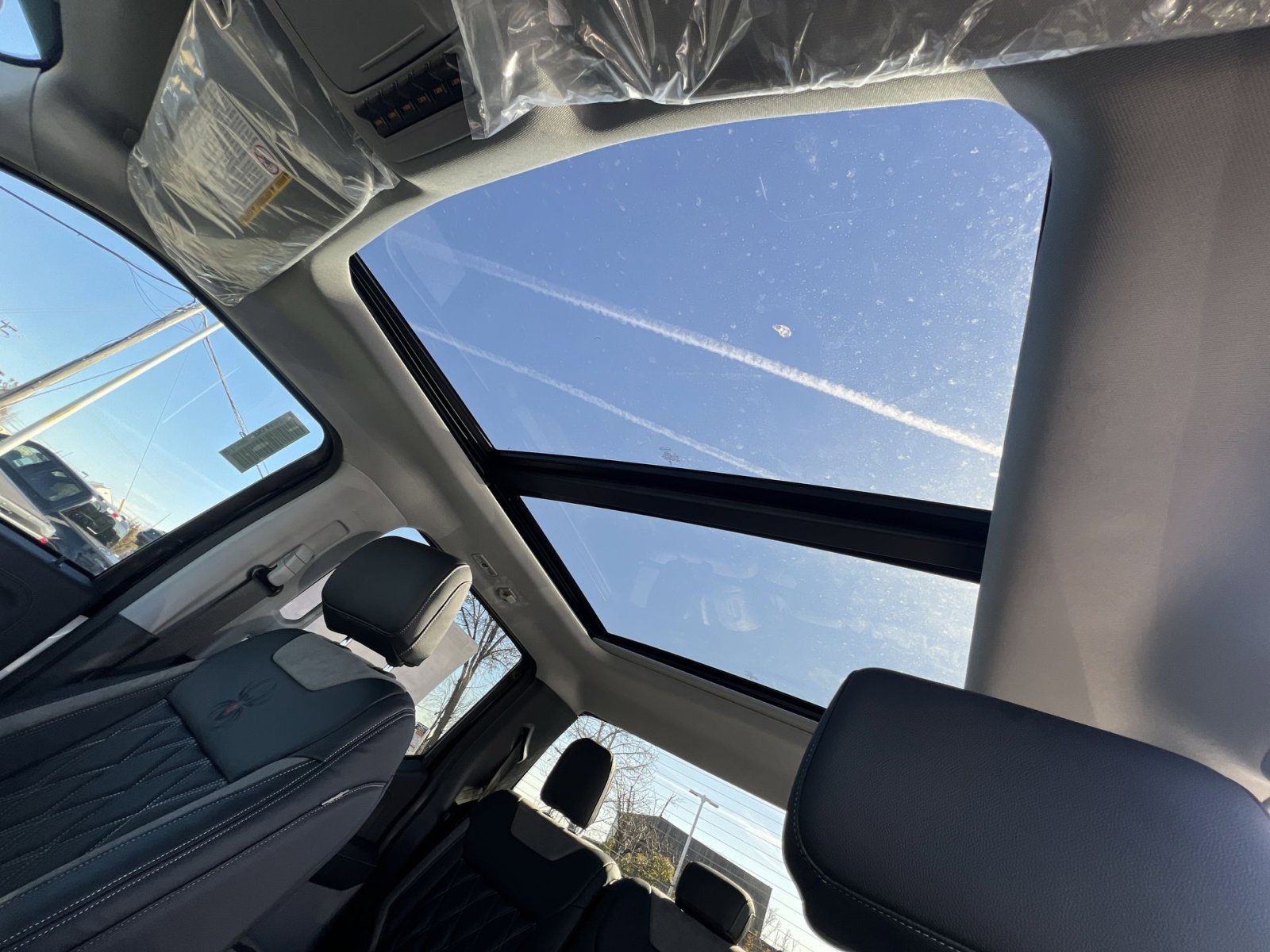 New 2026 Ford F250 XLT w/ XLT Premium Package image 24