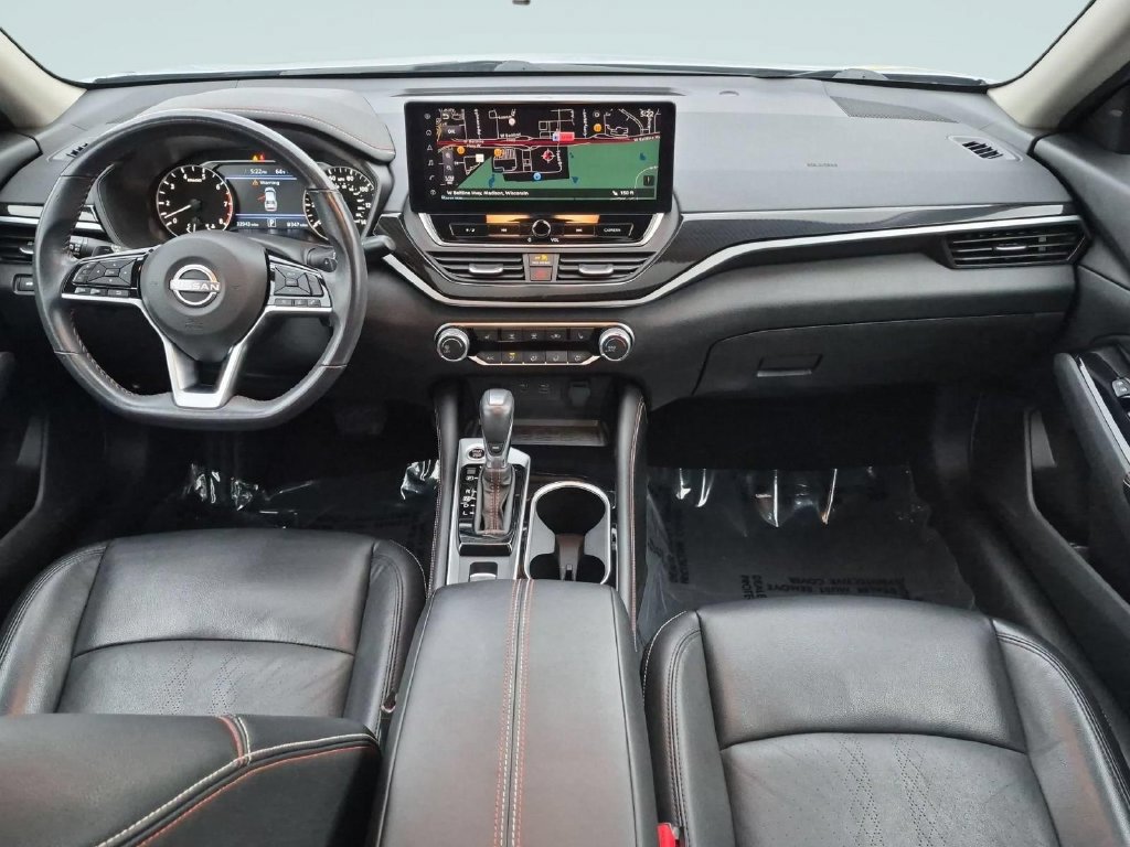 Used 2024 Nissan Altima 2.5 SR w/ SR Premium Package AWD/4WD image 26