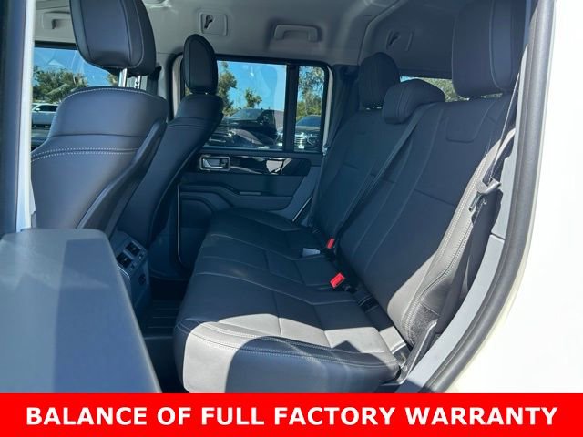 Used 2025 INEOS Grenadier Fieldmaster Edition AWD/4WD image 15