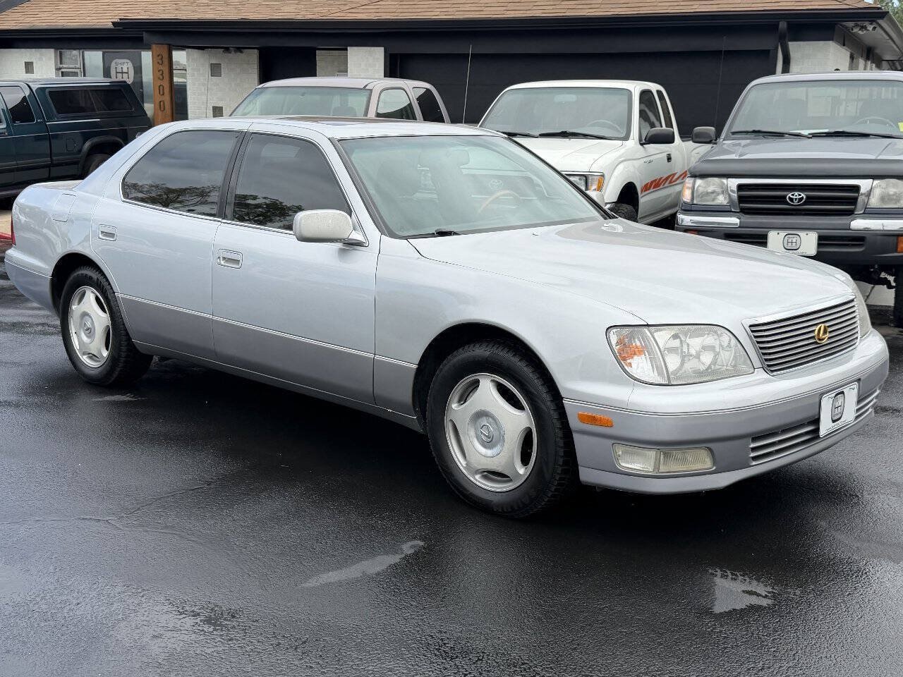 Used 1998 Lexus LS 400 RWD image 16