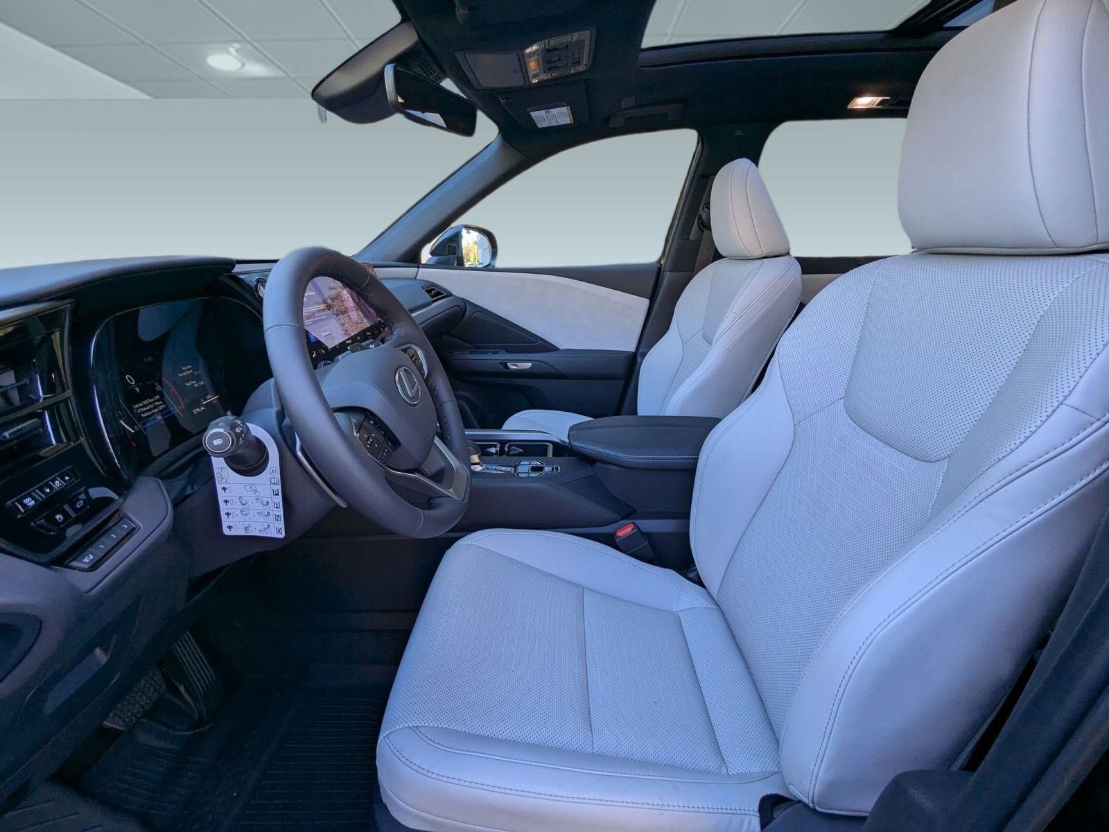 New 2026 Lexus TX 350 AWD image 5