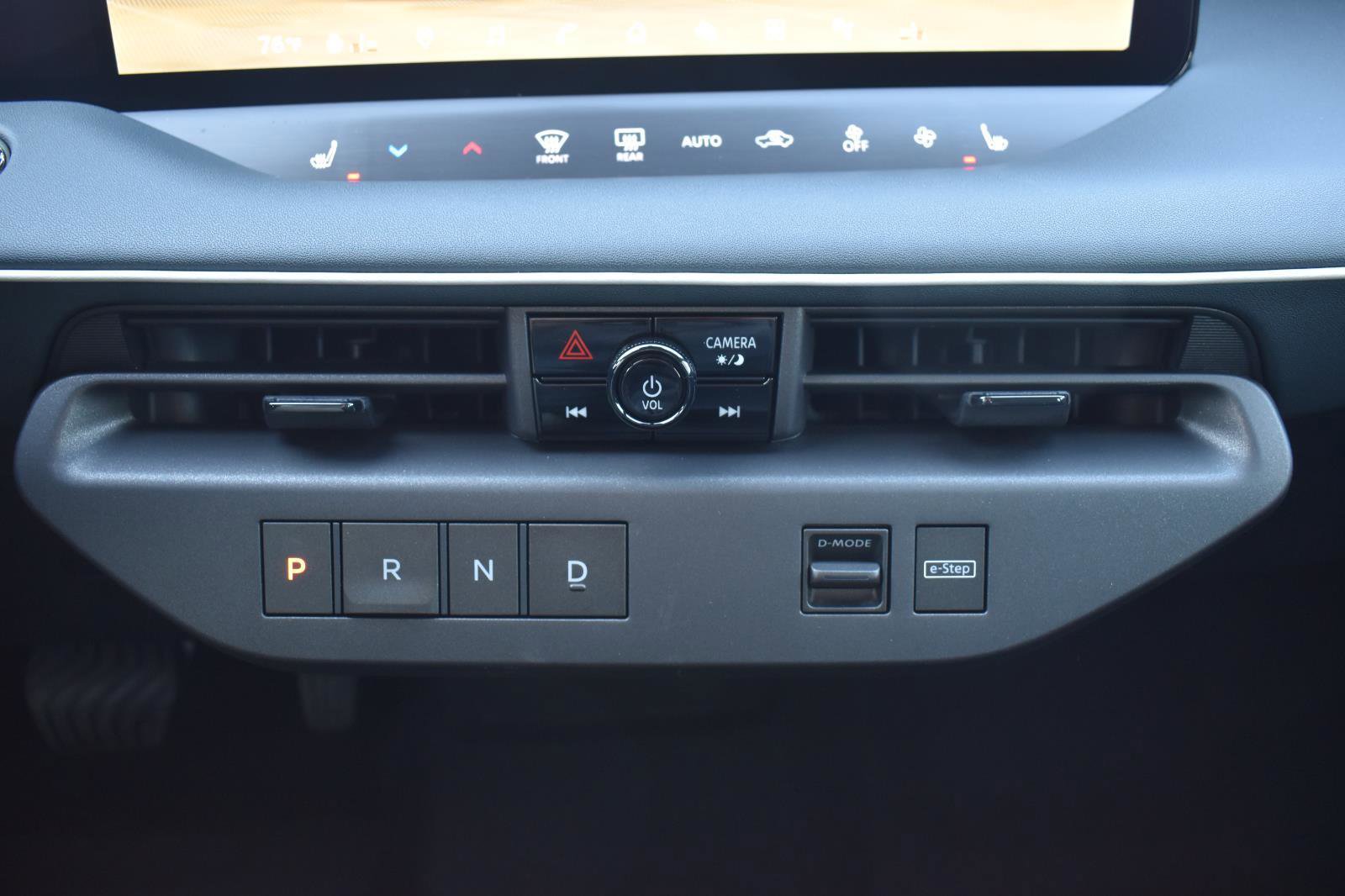 New 2026 Nissan Leaf Platinum+ image 34