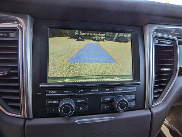 Used 2016 Porsche Macan S image 21