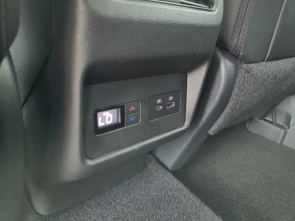 Certified 2023 Nissan Rogue SL w/ SL Premium Package FWD image 12