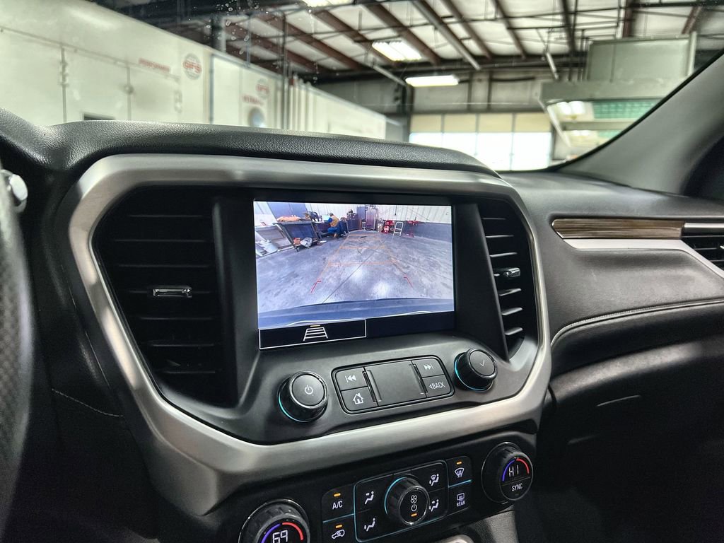 Used 2023 GMC Acadia SLE w/ Driver Convenience Package image 32