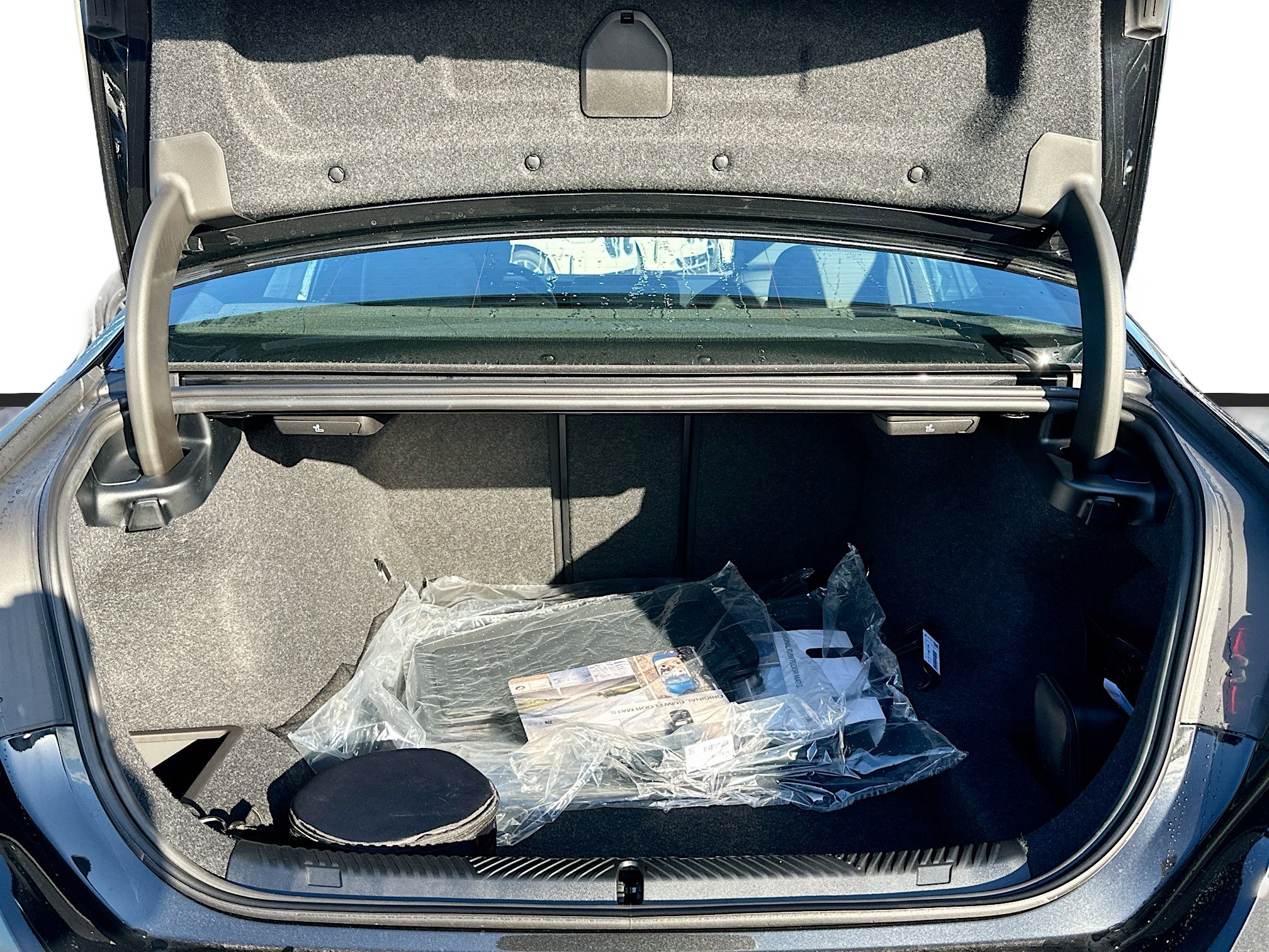 New 2026 BMW 540i xDrive 540i xDrive w/ M Sport Package image 21