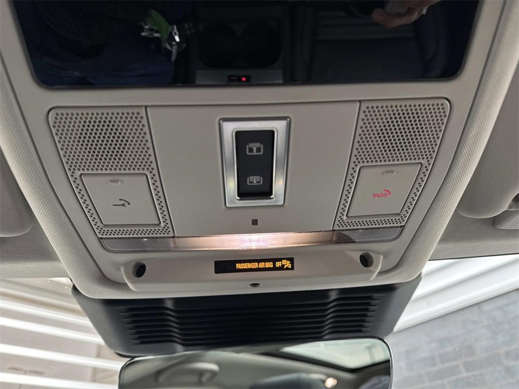 Certified 2025 Land Rover Discovery Sport S image 21