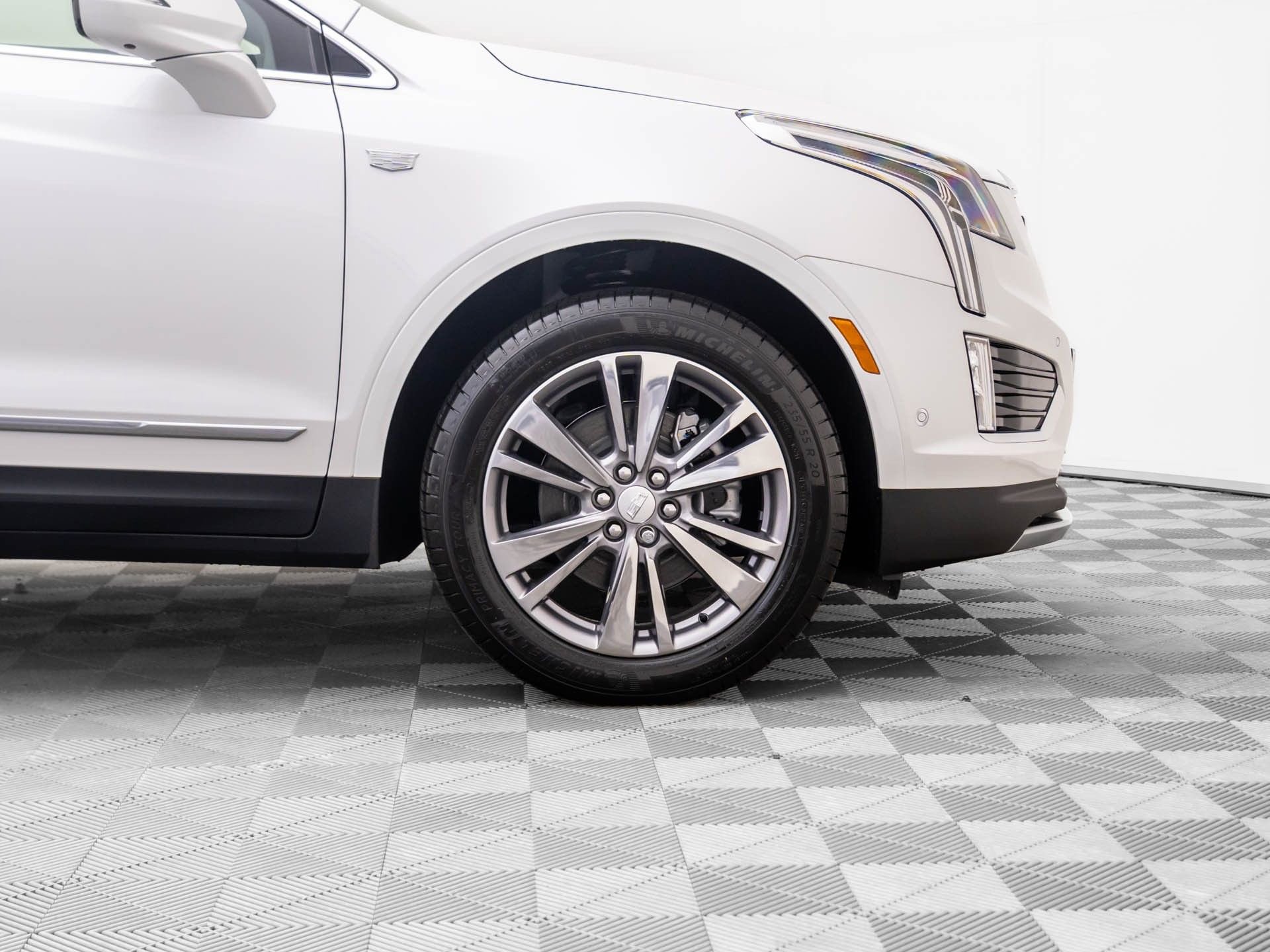 New 2026 Cadillac XT5 Premium Luxury w/ Driver Assist Package AWD/4WD image 36