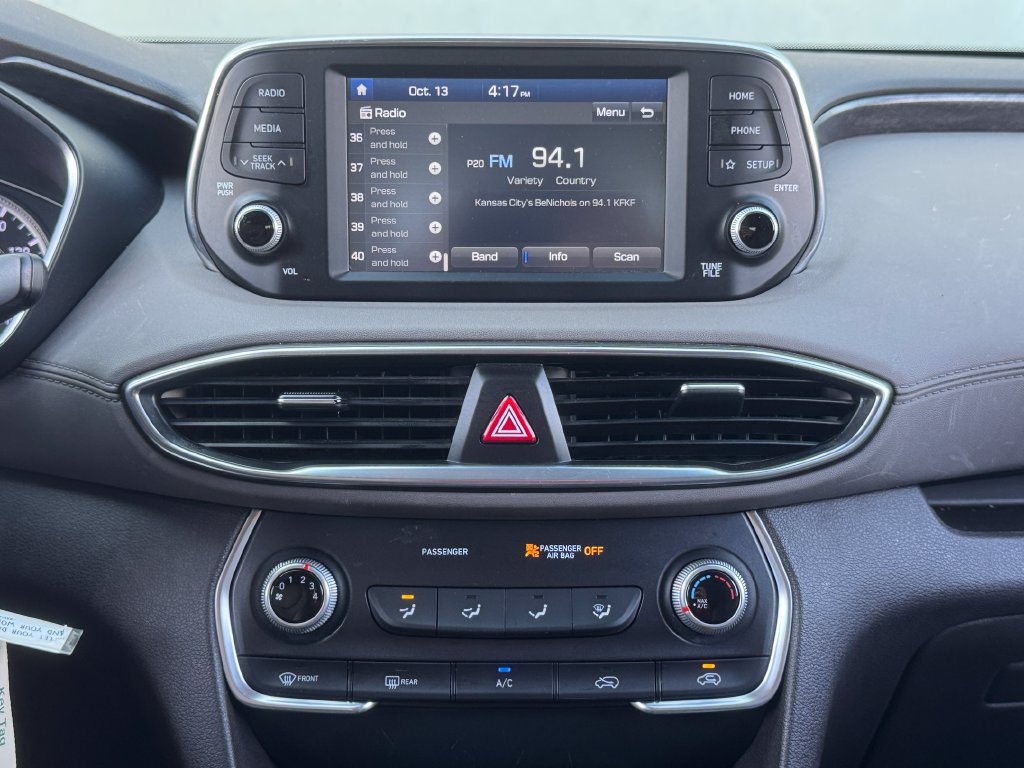 Used 2019 Hyundai Santa Fe SE FWD image 20