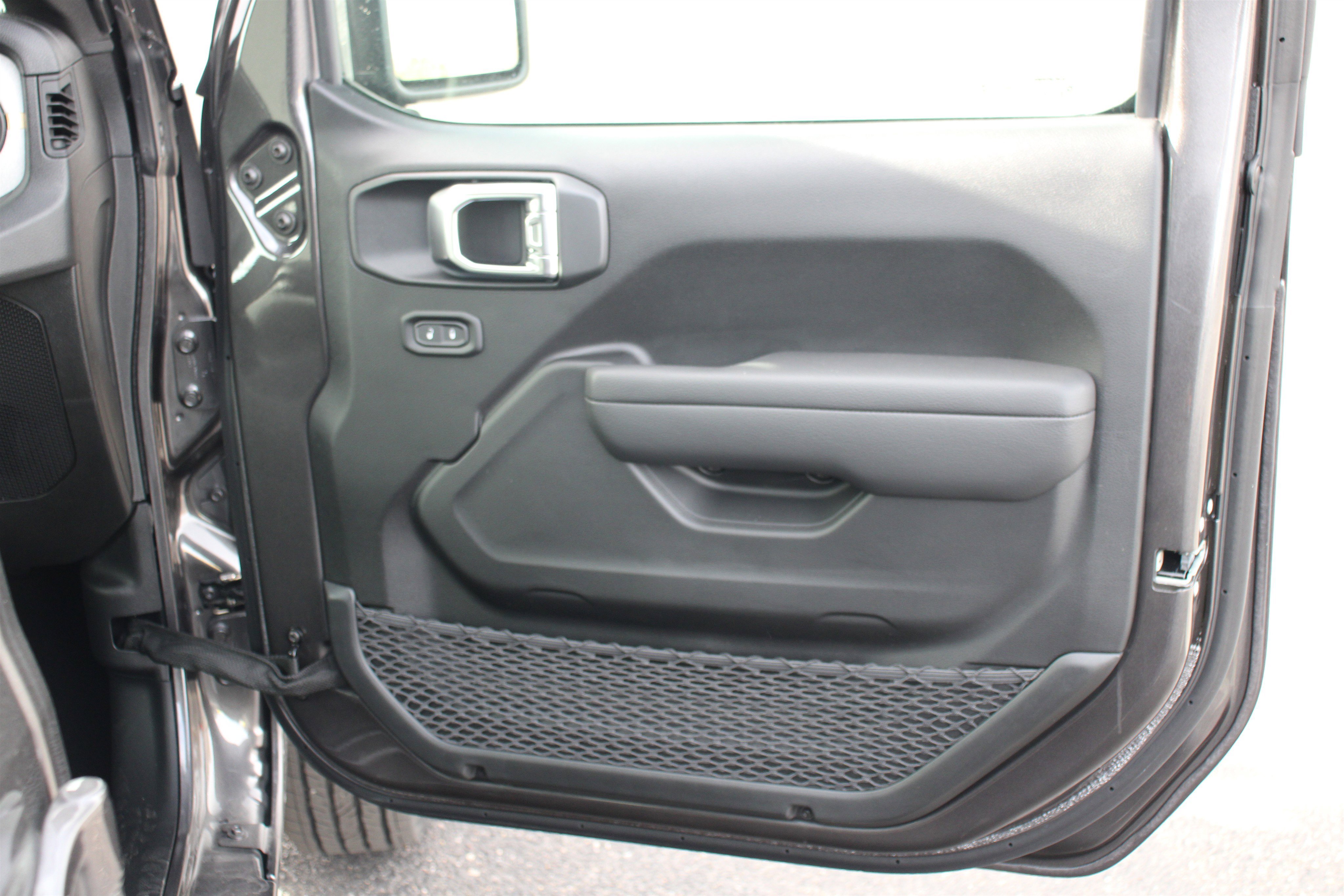 New 2026 Jeep Gladiator Sport image 28