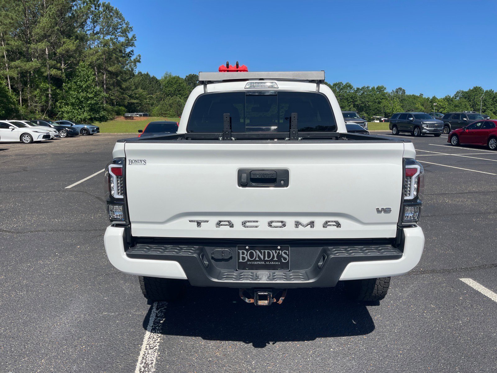 Used 2023 Toyota Tacoma SR5 w/ Technology Package RWD image 15
