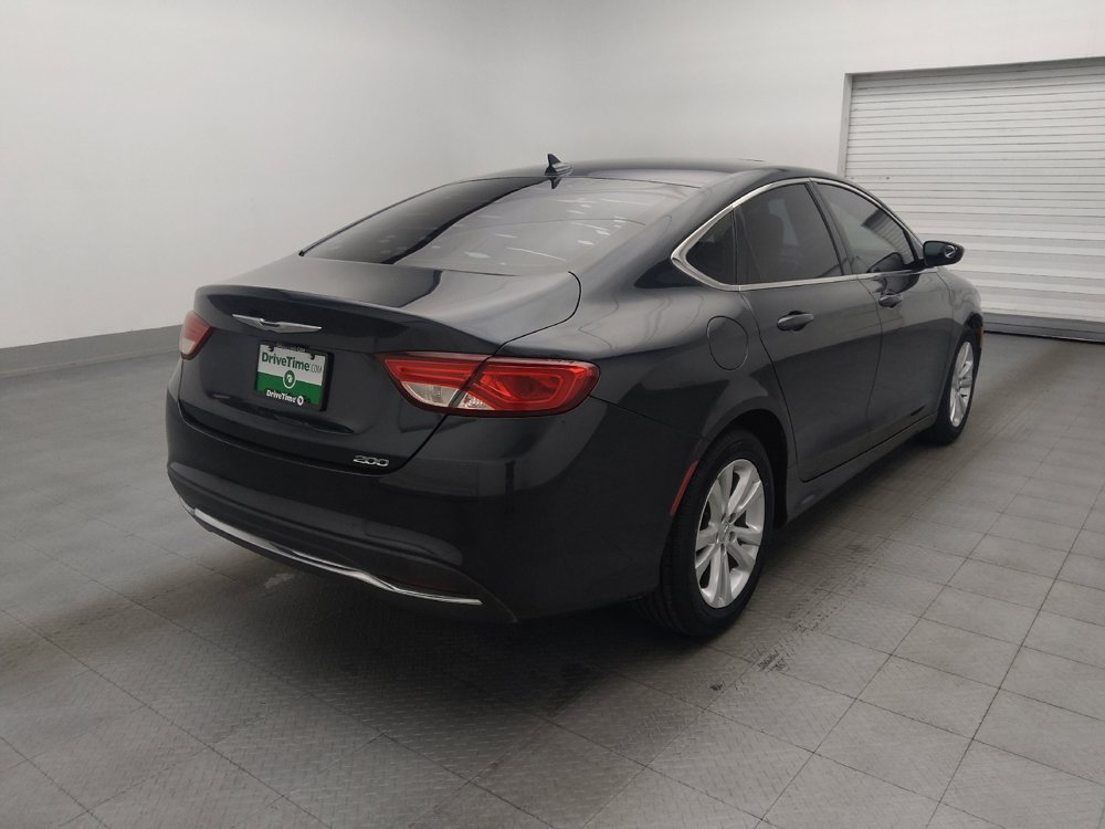Used 2017 Chrysler 200 Limited Platinum w/ Comfort & Convenience Group FWD image 9