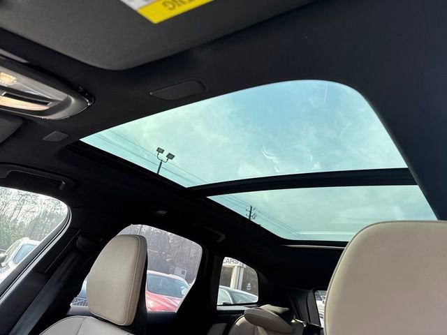 Used 2026 Volvo XC60 B5 Plus w/ Protection Package Premier image 27