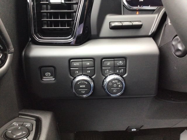 New 2026 GMC Sierra 1500 AT4X AWD/4WD image 13