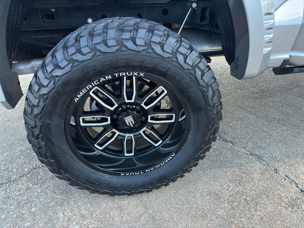 Used 2024 Ford F150 Lariat image 10