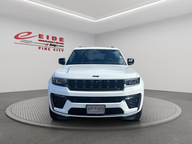 New 2026 Jeep Grand Cherokee Limited AWD/4WD image 11