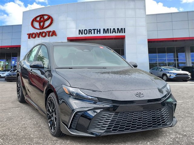 New 2026 Toyota Camry SE image 1