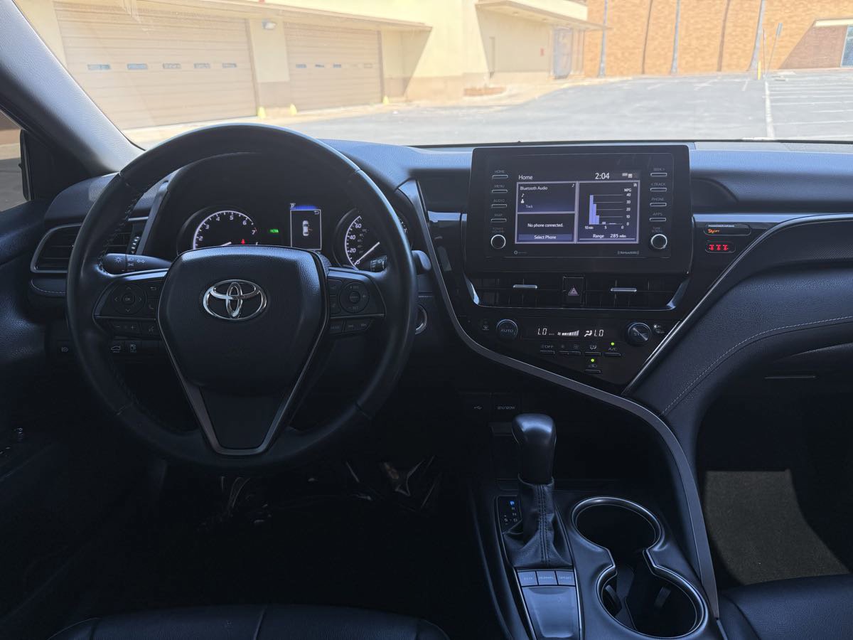 Used 2022 Toyota Camry SE w/ Convenience Package FWD image 15