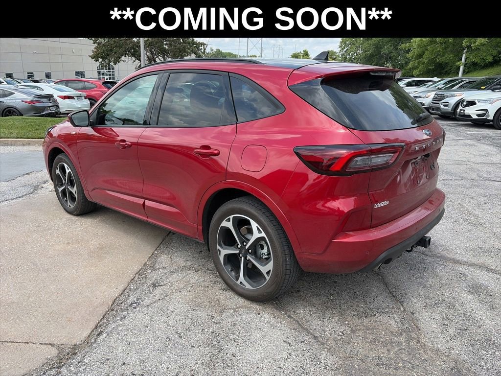 Used 2023 Ford Escape ST-Line Select w/ Tech Pack #2 AWD/4WD image 7