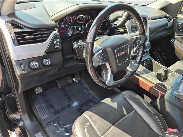 Used 2018 GMC Yukon XL SLT w/ Open Road Package AWD/4WD image 10
