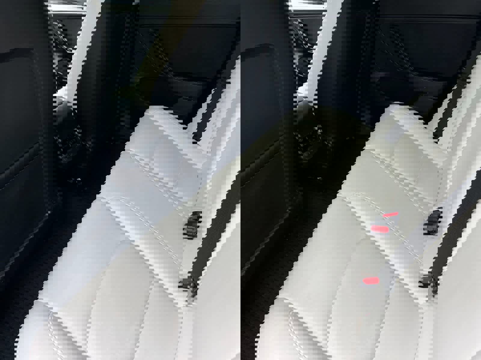 Used 2021 Tesla Model 3 Standard Range Plus image 5