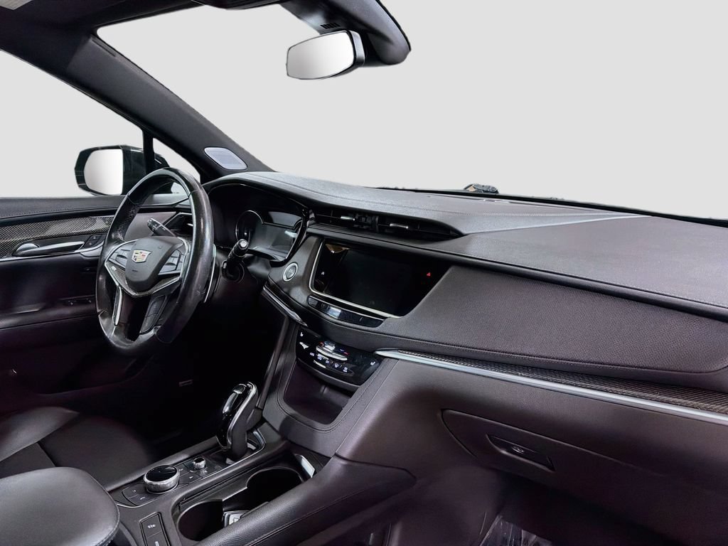 Used 2022 Cadillac XT5 Sportv AWD/4WD image 32