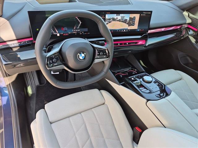 Certified 2026 BMW 540i xDrive w/ Premium Package AWD/4WD image 10