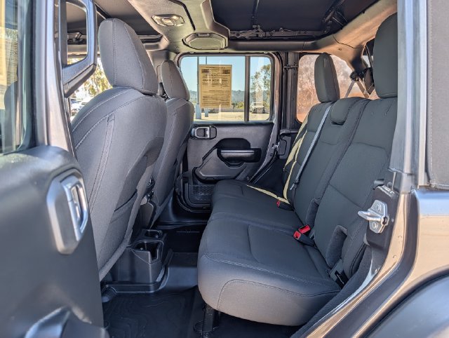 Used 2021 Jeep Wrangler Unlimited Sport AWD/4WD image 15