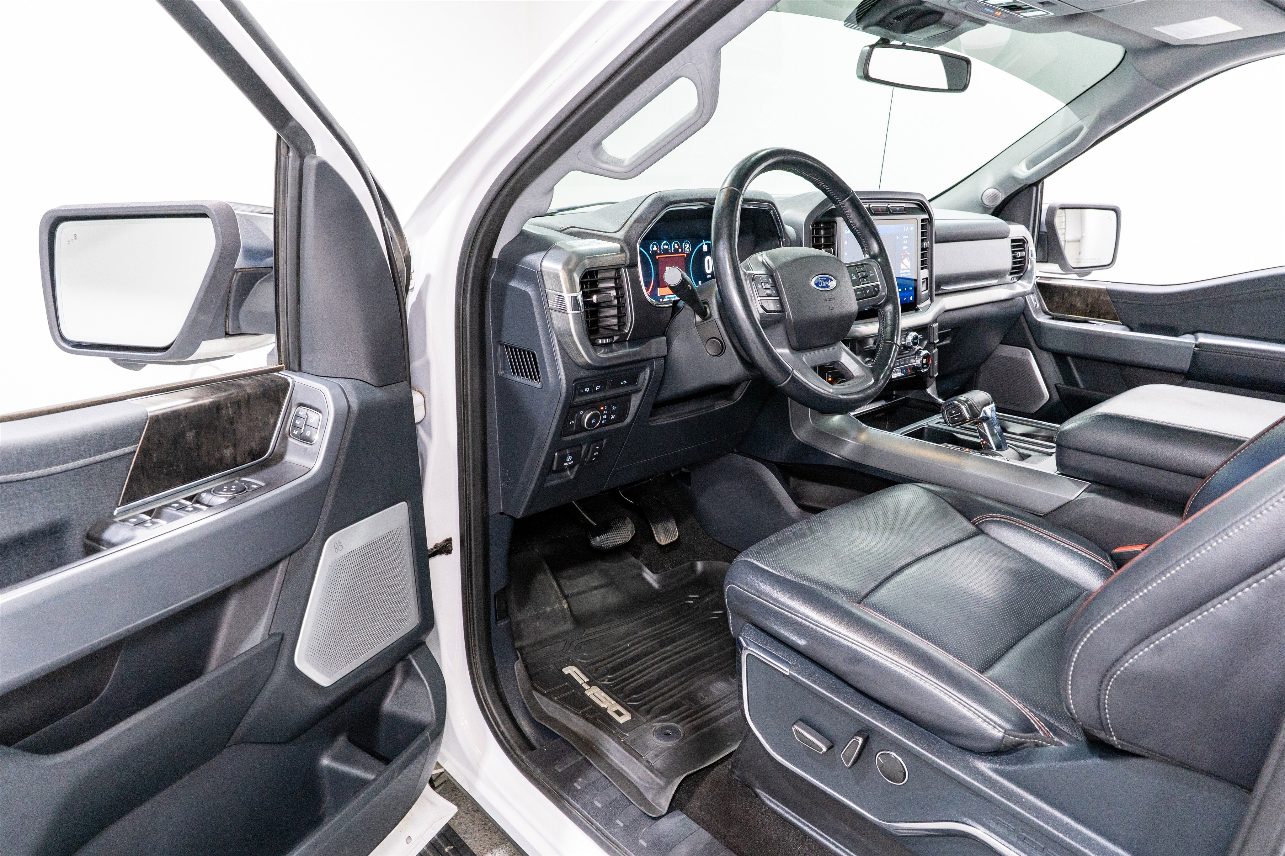 Used 2021 Ford F150 Lariat w/ Equipment Group 502A High AWD/4WD image 14