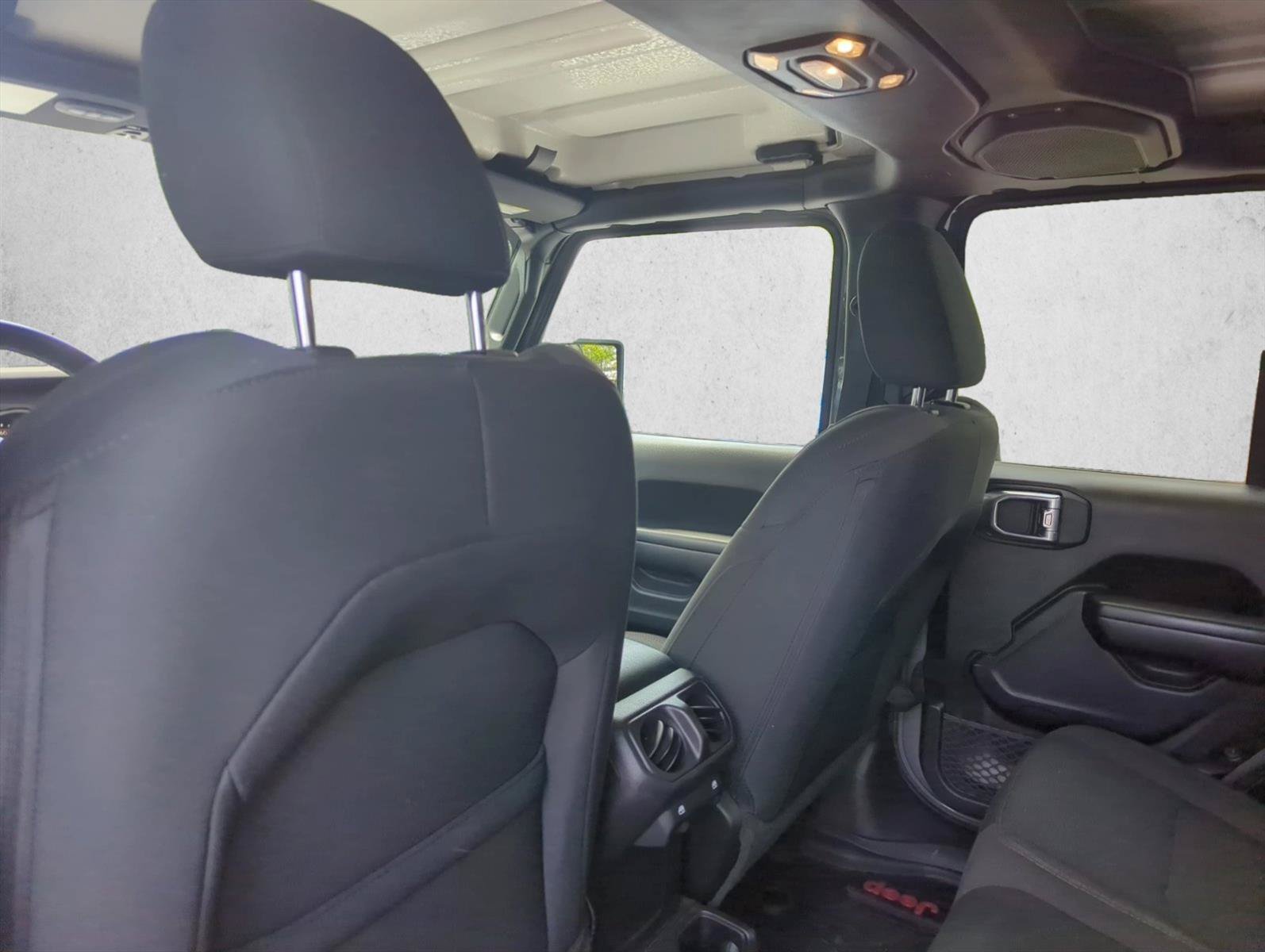 Used 2021 Jeep Gladiator Sport AWD/4WD image 22