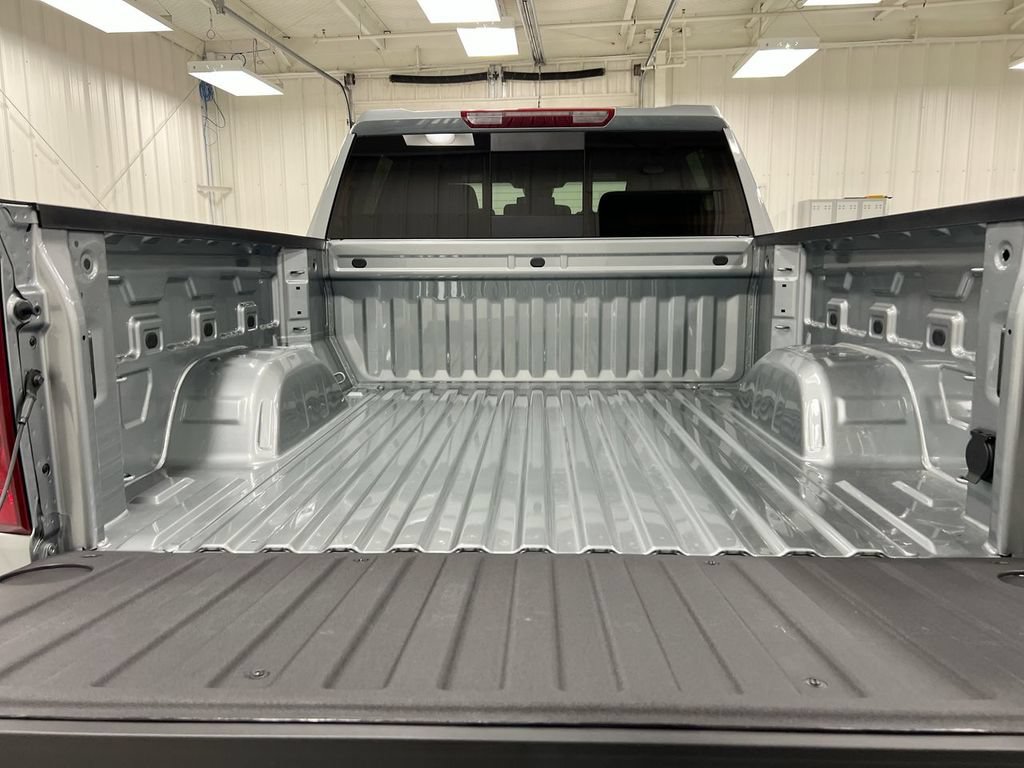 New 2026 Chevrolet Silverado 1500 LT w/ All Star Edition Plus AWD/4WD image 24
