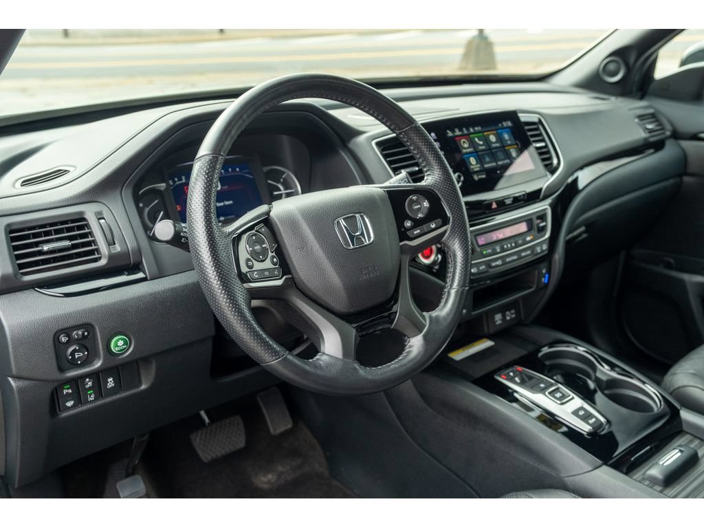 Used 2022 Honda Passport Elite image 11