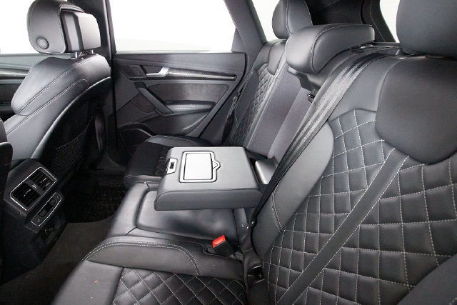 Used 2018 Audi SQ5 Prestige w/ Prestige Package AWD/4WD image 25