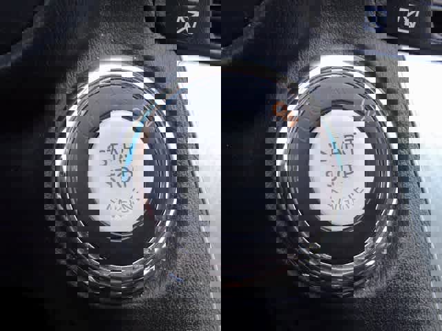 Used 2018 INFINITI Q70 L 3.7 image 25