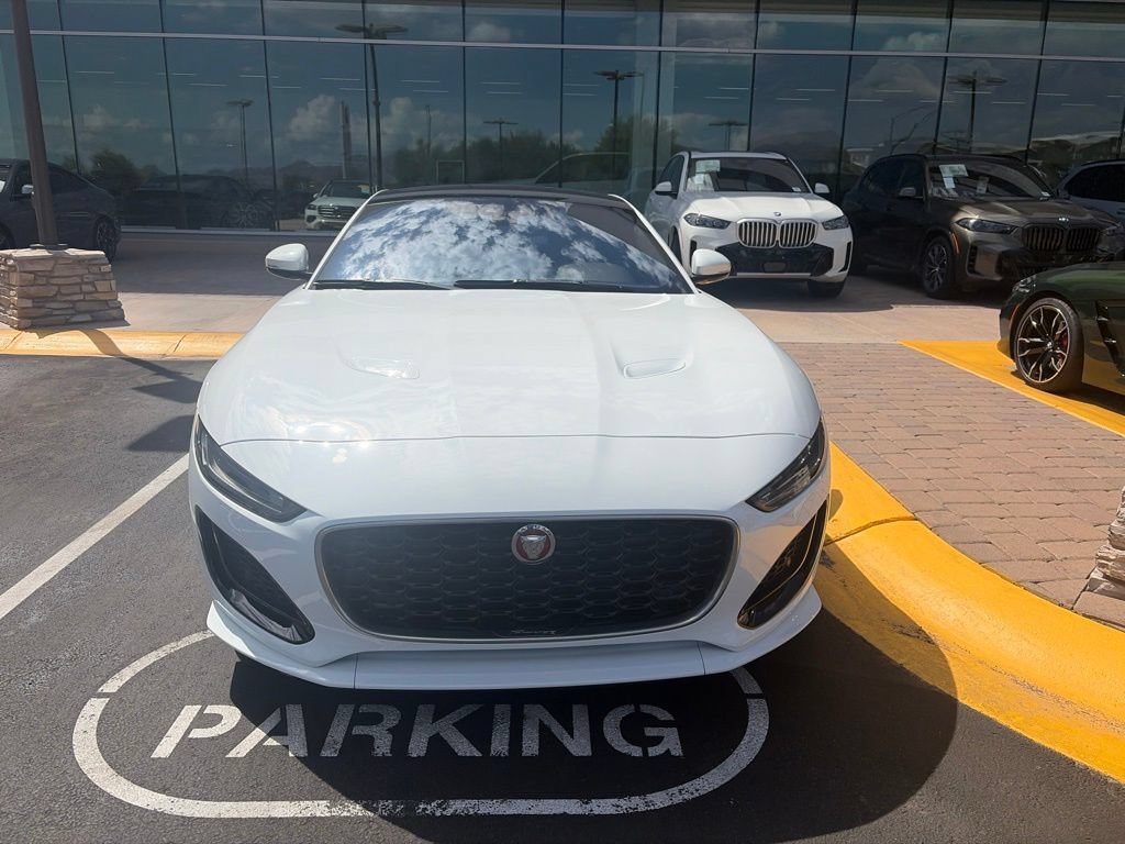 Used 2024 Jaguar F-TYPE Coupe AWD image 2