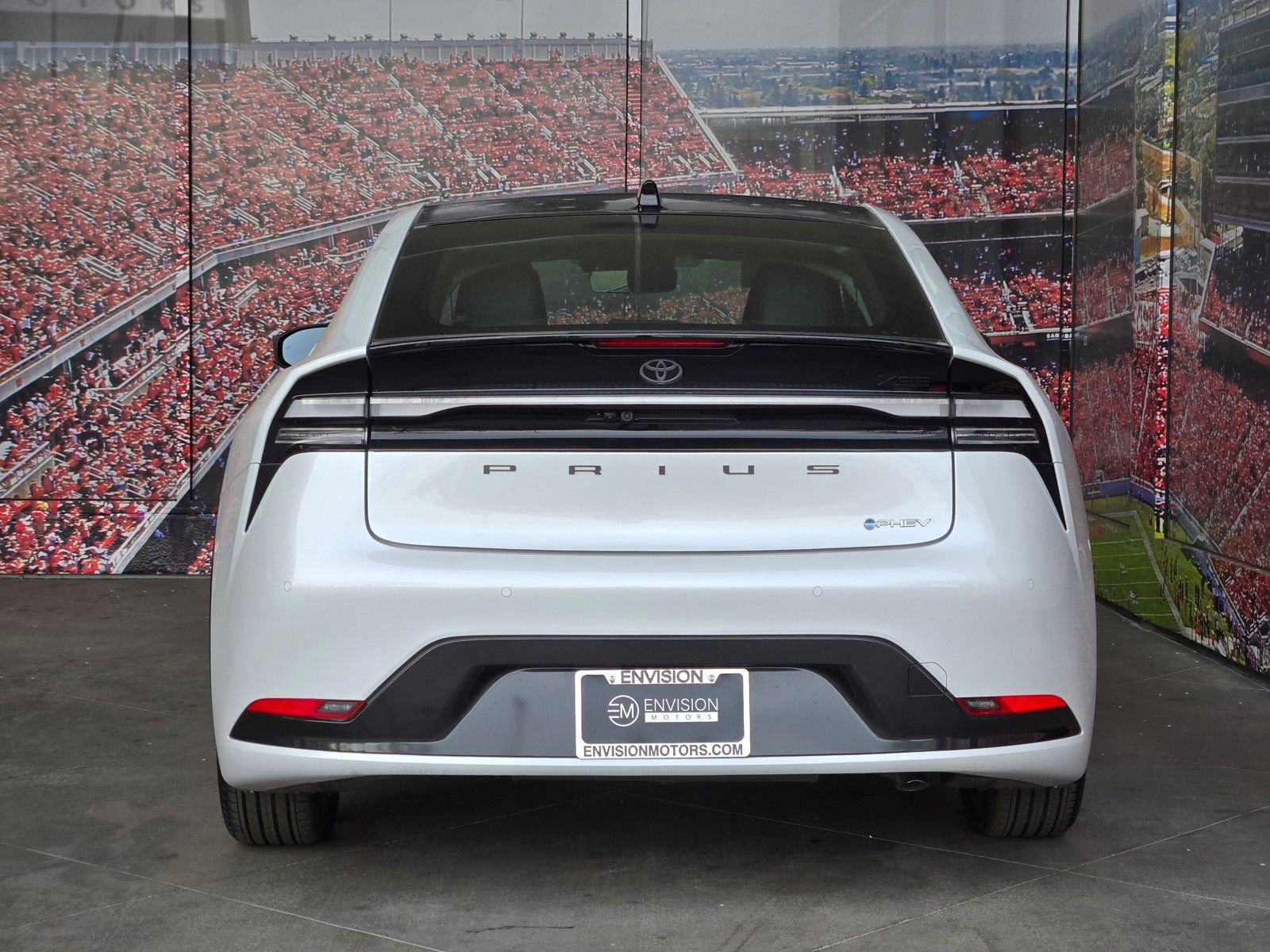 Used 2026 Toyota Prius Plug-In Hybrid w/ Limited Premium Package image 7