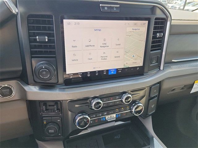 New 2025 Ford F350 Platinum w/ Platinum Plus Package AWD/4WD image 7