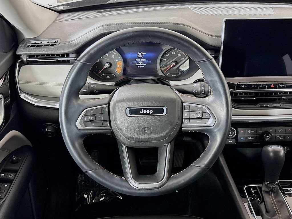 Used 2022 Jeep Compass Limited AWD/4WD image 11