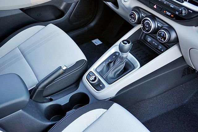New 2026 Hyundai Venue SEL FWD image 13