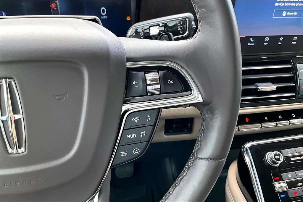 Used 2023 Lincoln Navigator L Reserve AWD/4WD image 29