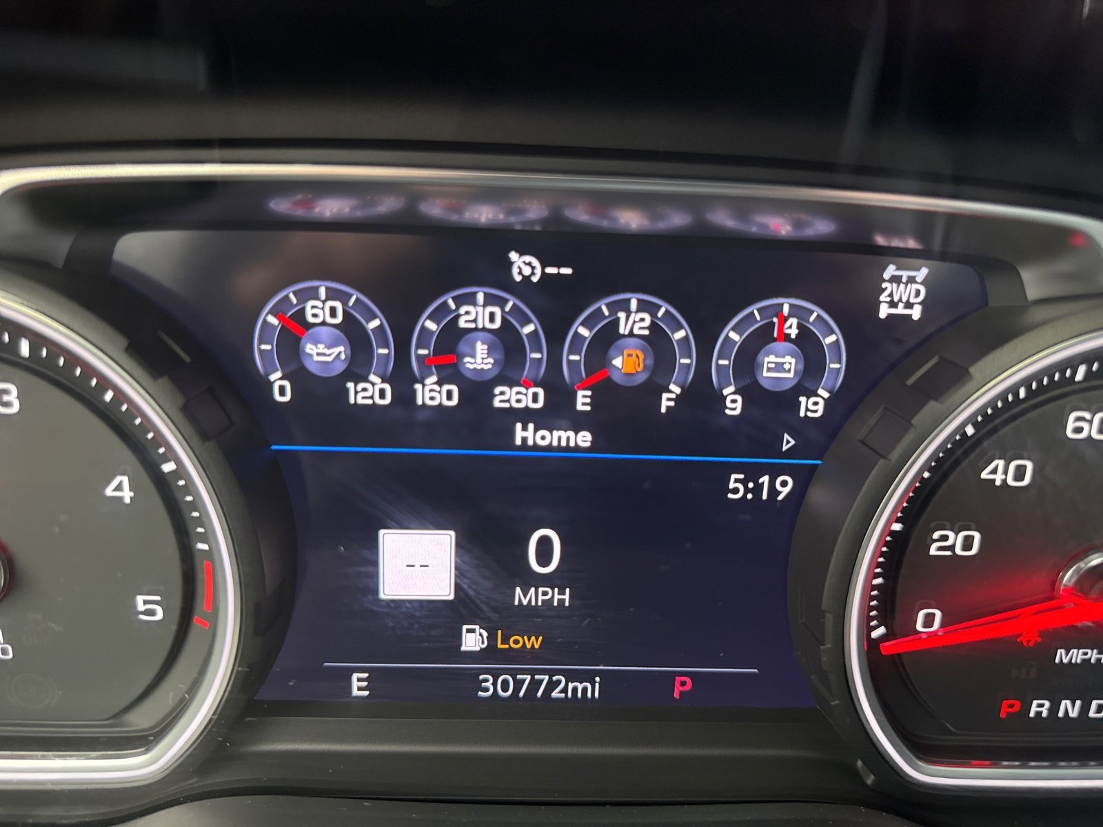 Used 2022 Chevrolet Silverado 3500 High Country image 34