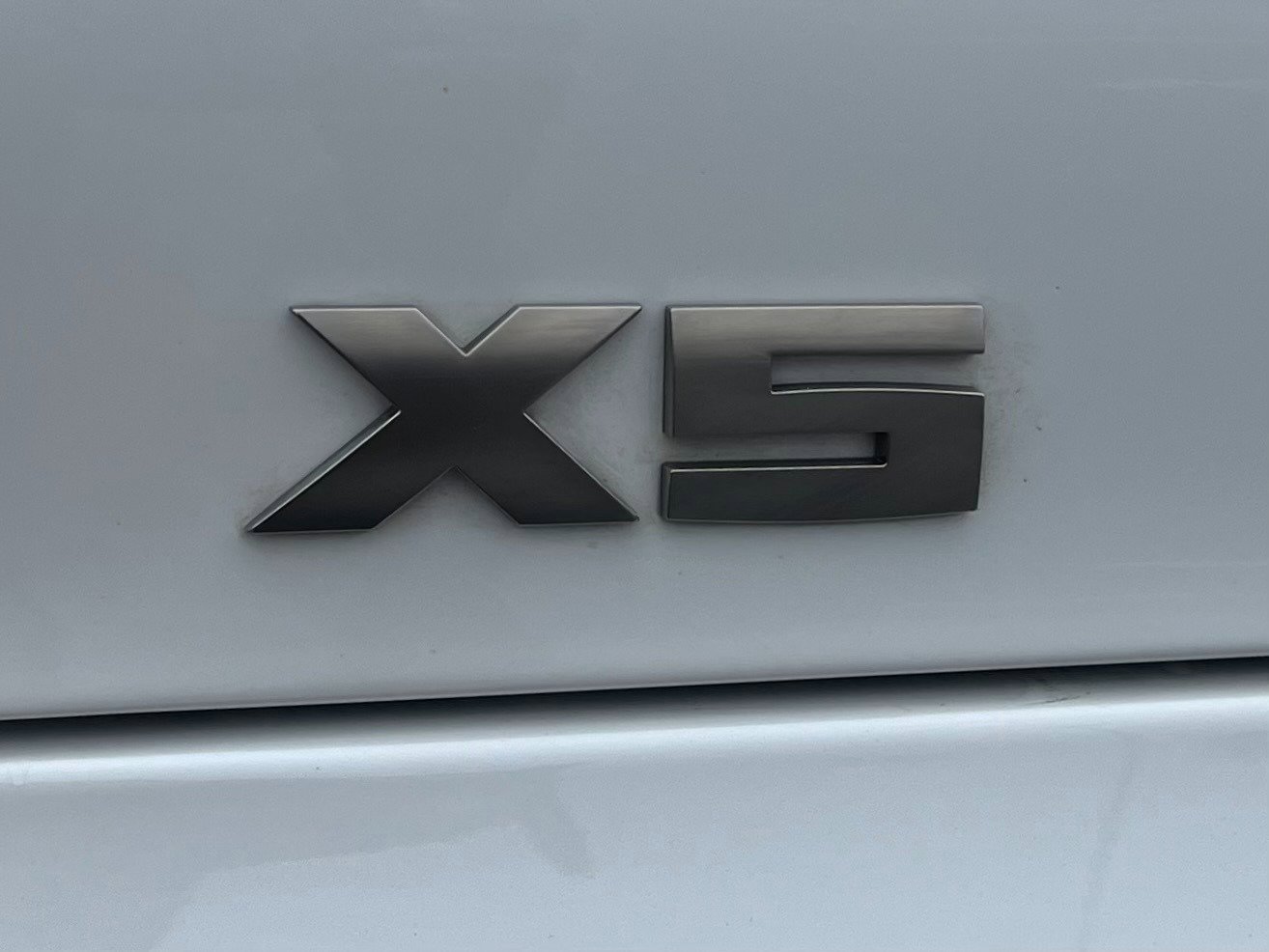 Used 2022 BMW X5 M50i w/ Executive Package image 11